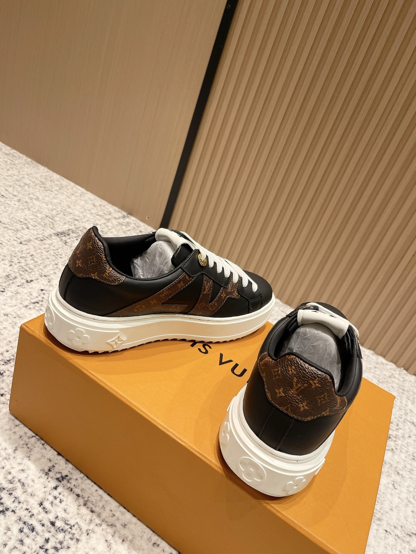 Louis Vuitton Frontrow Low-Top Sneakers in Black Leather & Monogram