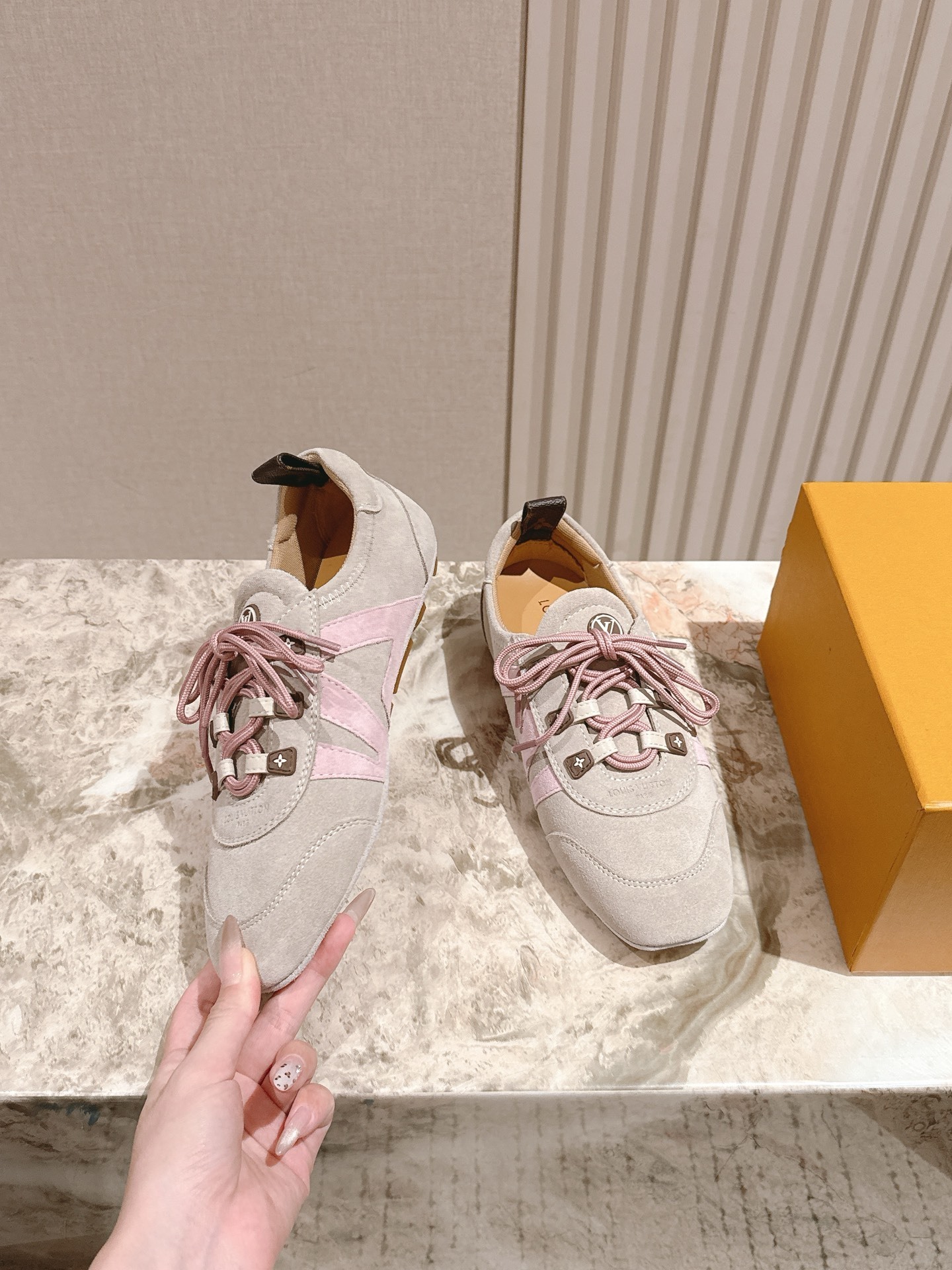 Louis Vuitton Run 55 Women's Sneakers - Grey & Pink Suede Luxury