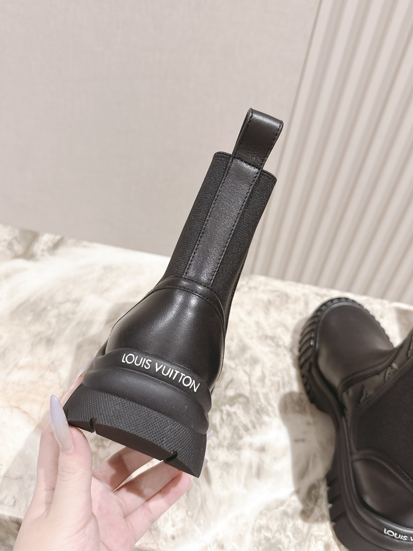 Louis Vuitton Territory Flat Ankle Boots in Black Leather