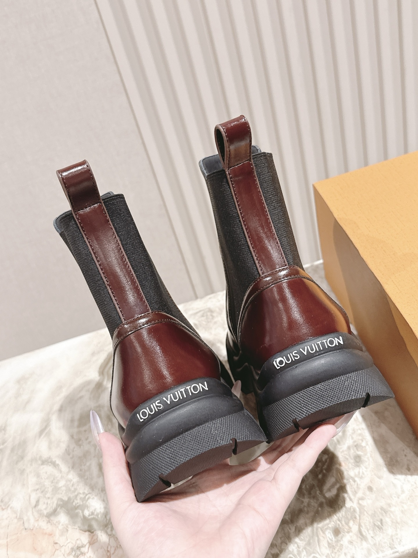 Louis Vuitton Burgundy Leather Territory Flat Ankle Boots