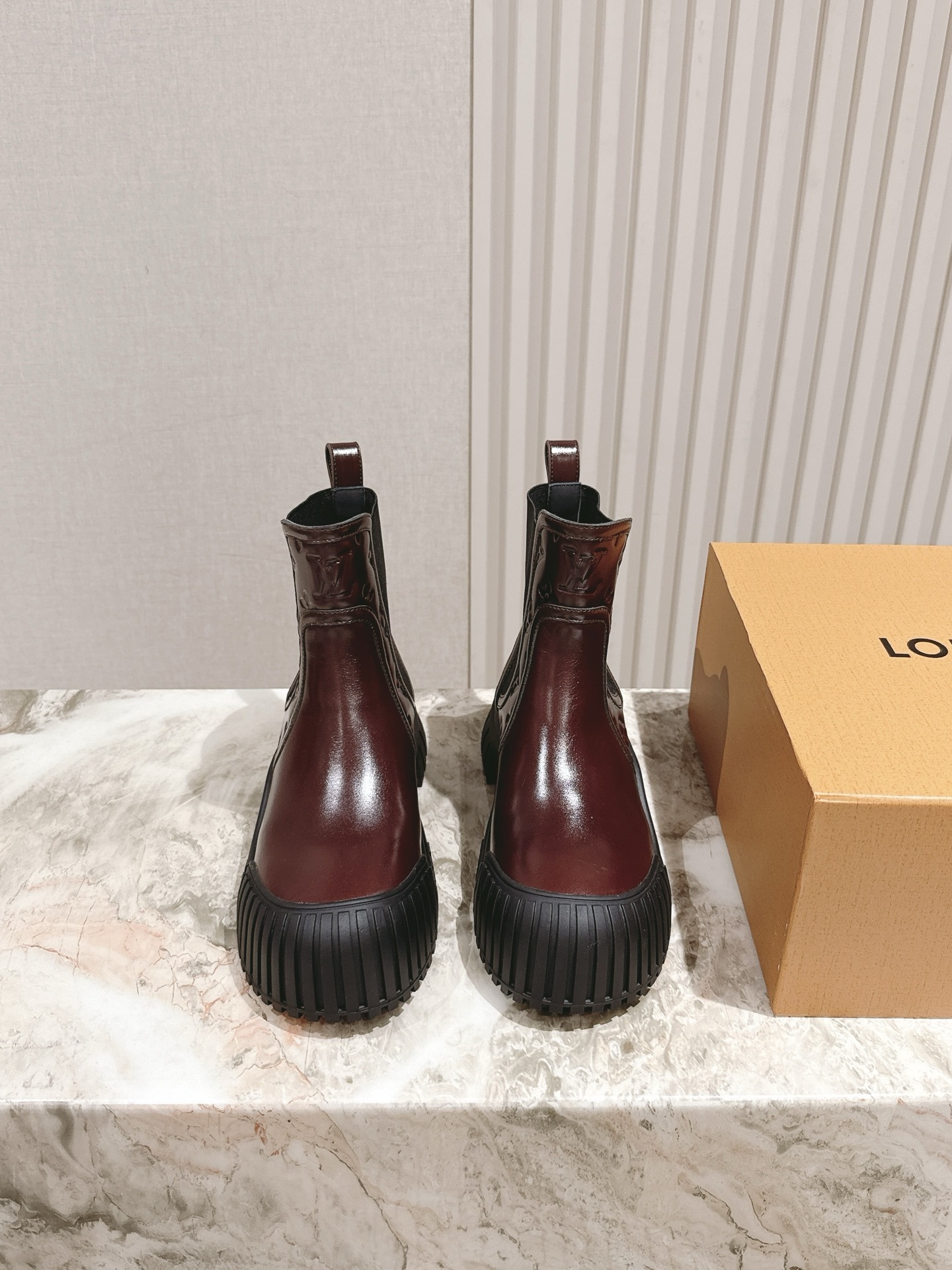 Louis Vuitton Burgundy Leather Territory Flat Ankle Boots