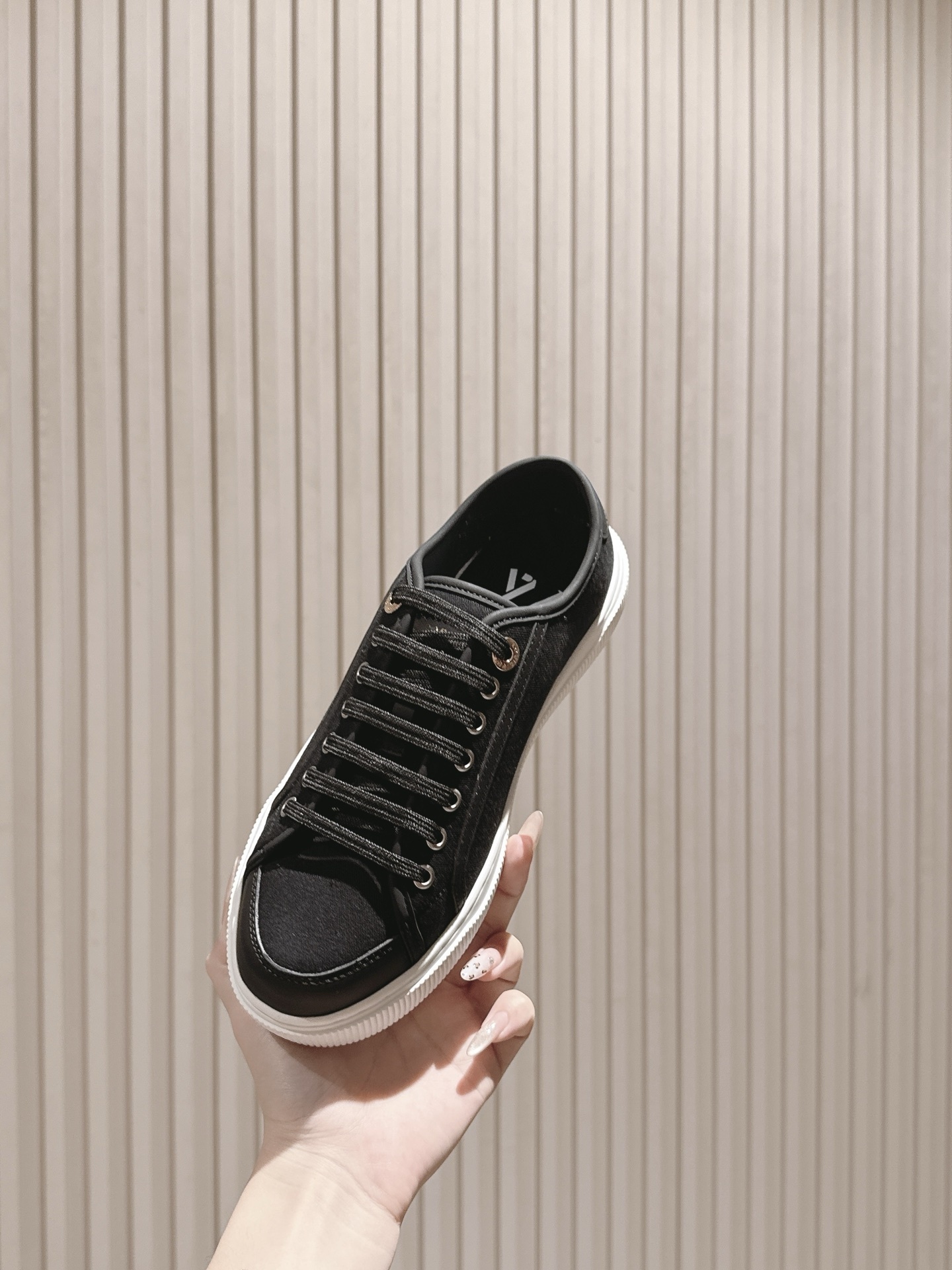 Louis Vuitton Stellar Low-Top Sneakers - Premium Black & White