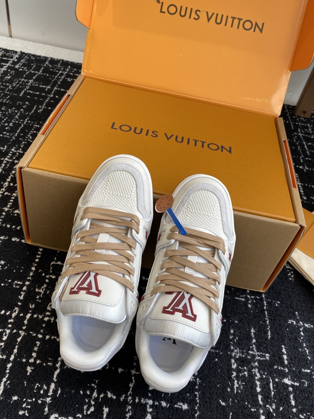 Louis Vuitton Trainer White & Beige Sneakers - Authentic Luxury
