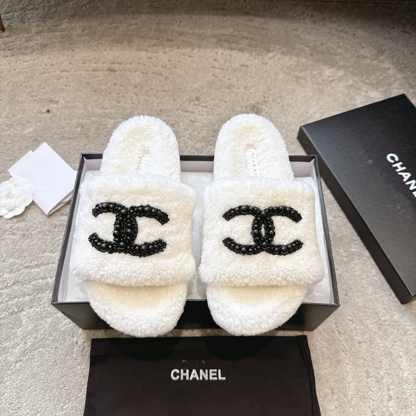 Premium White Shearling Slides with Beaded CC Logo for Women