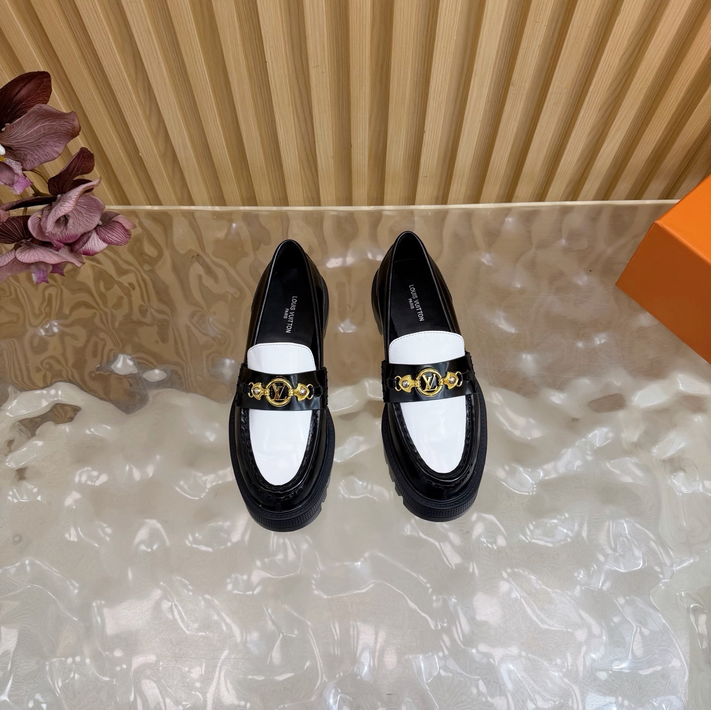 Women's Black & White Two-Tone Patent Leather Lug Sole Loafers