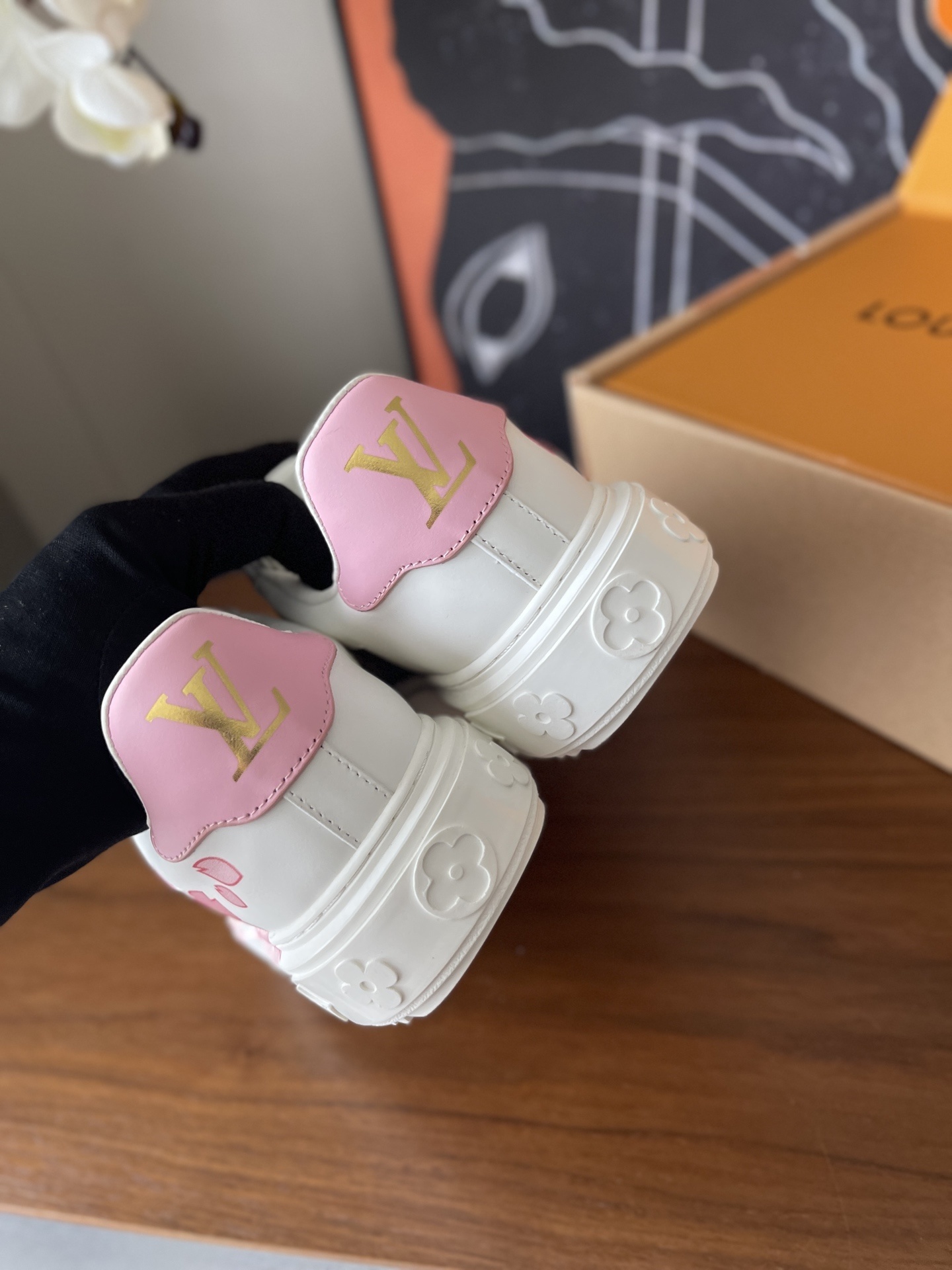 Louis Vuitton Frontrow Monogram Floral White Leather Sneakers