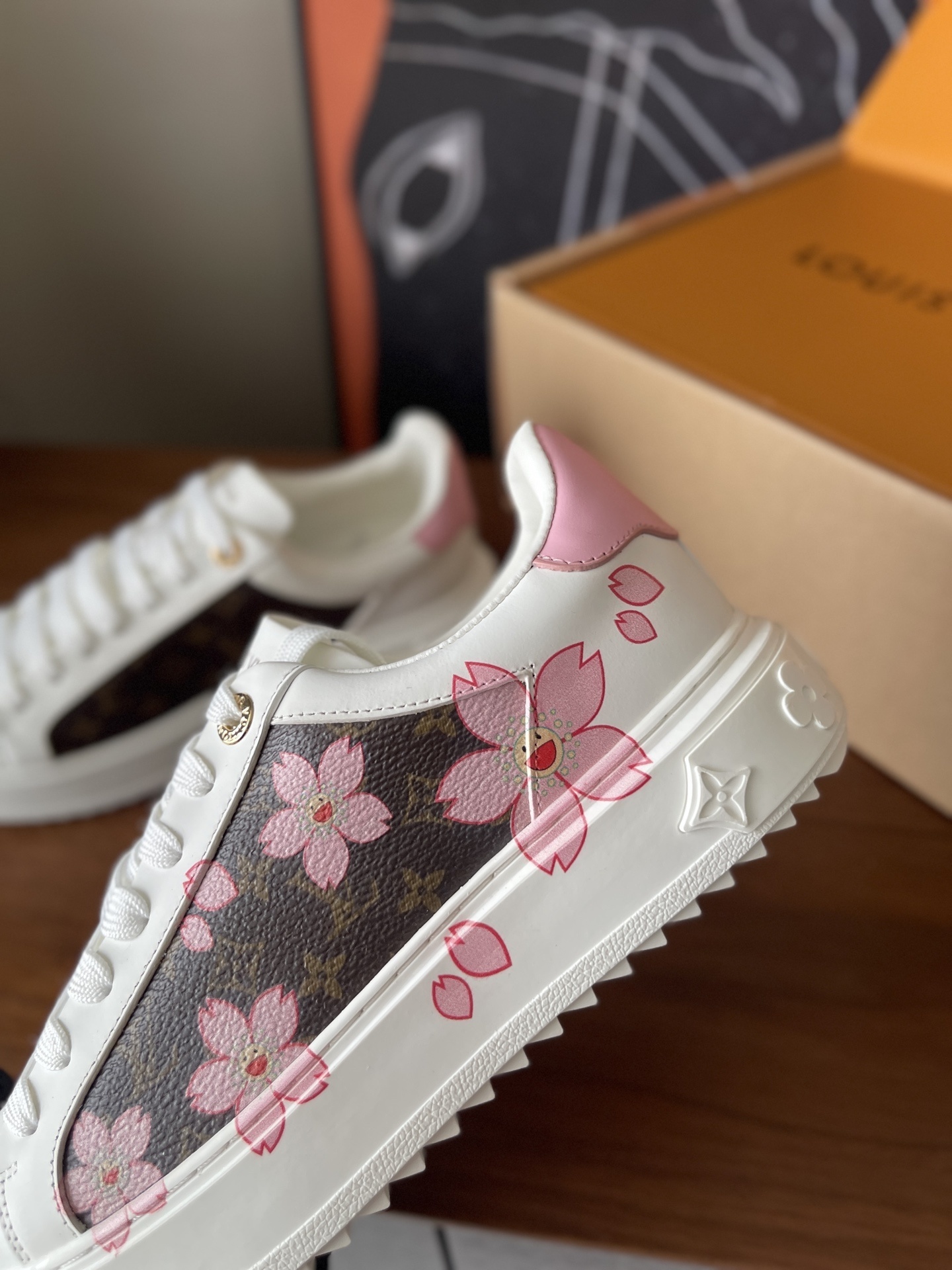 Louis Vuitton Frontrow Monogram Floral White Leather Sneakers