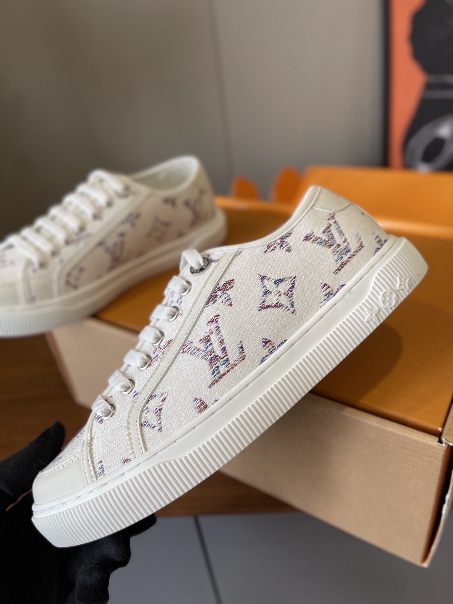 Louis Vuitton Time Out Sneakers Monogram Canvas - Multicolor