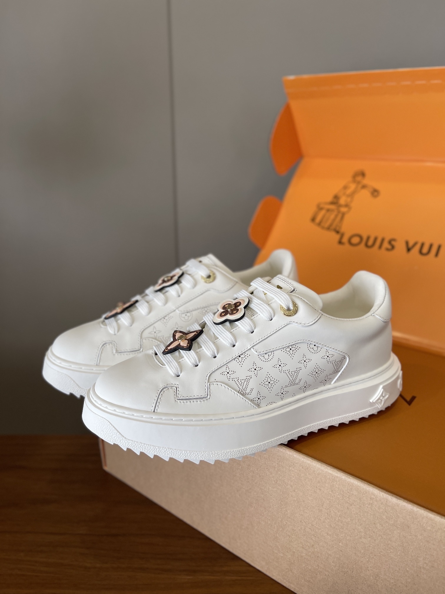 Louis Vuitton Time Out White Leather Sneakers with Monogram Charms