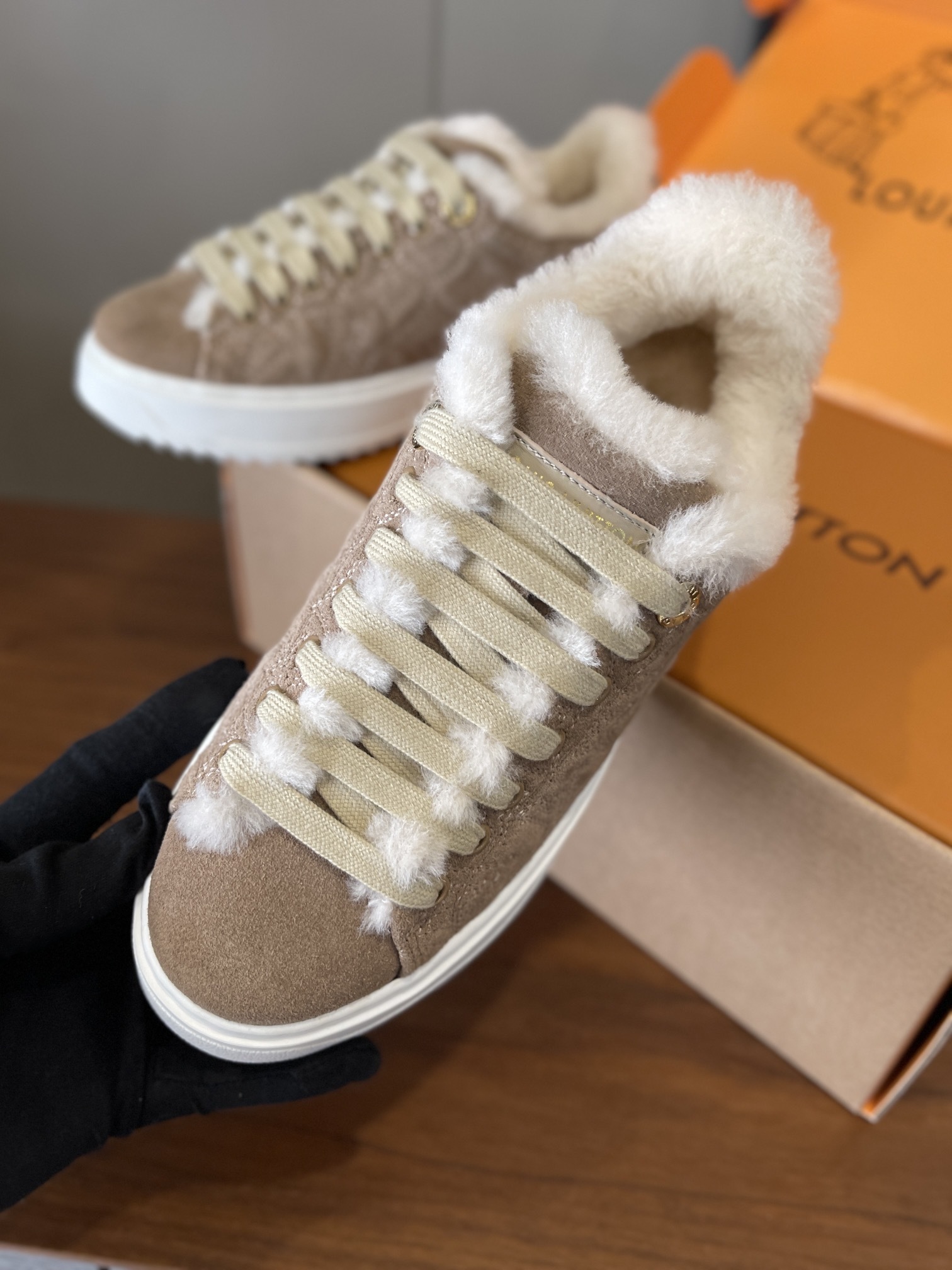 Louis Vuitton Monogram Suede Shearling Sneakers - Beige & White