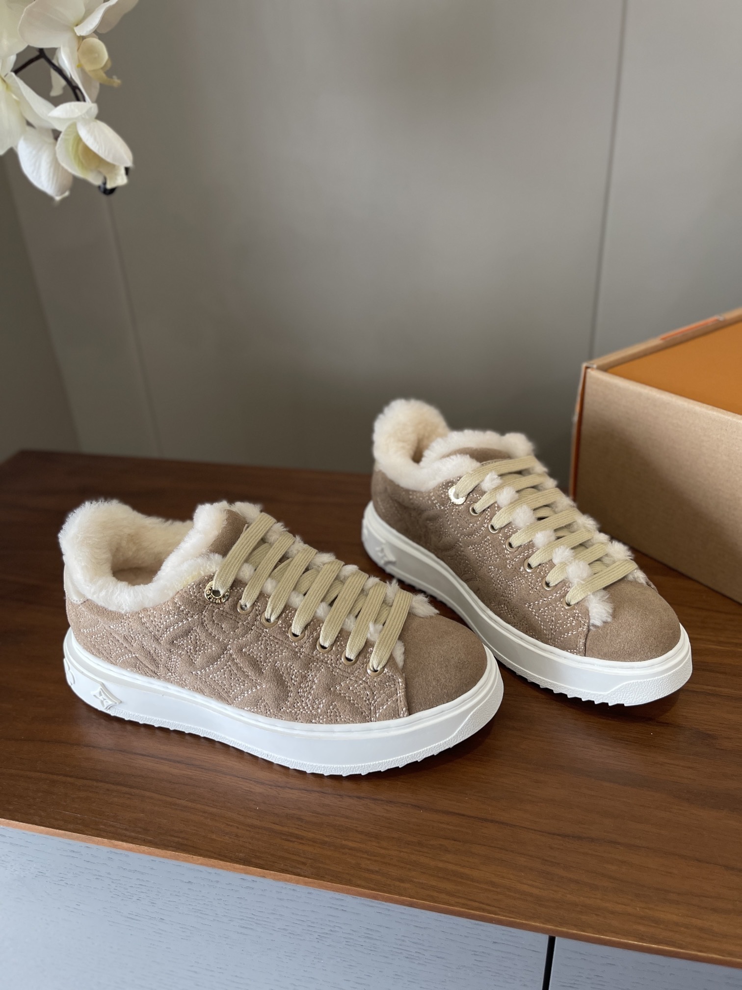 Louis Vuitton Monogram Suede Shearling Sneakers - Beige & White