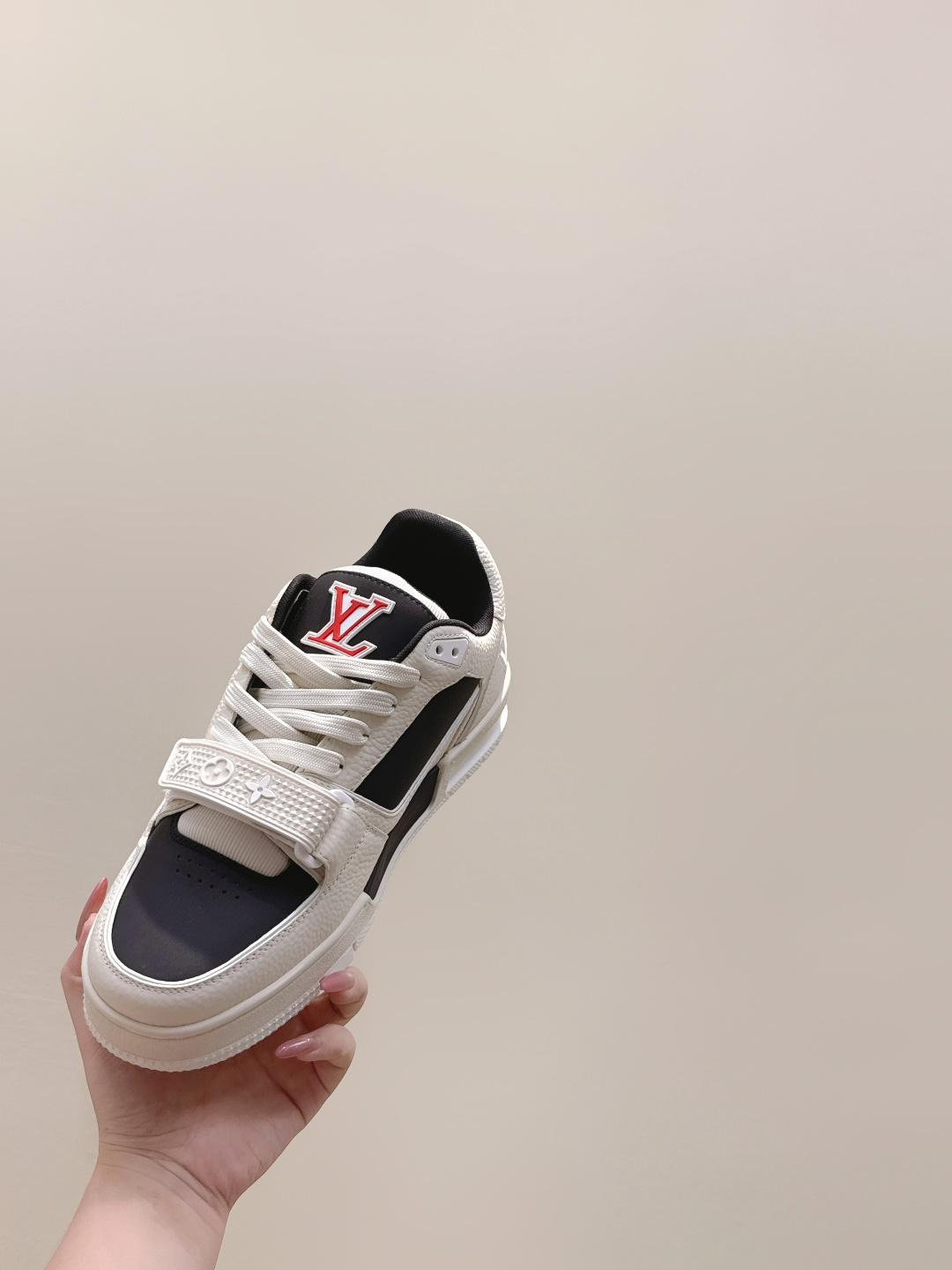 Louis Vuitton LV Trainer Maxi Sneakers - Black & White Luxury Leather