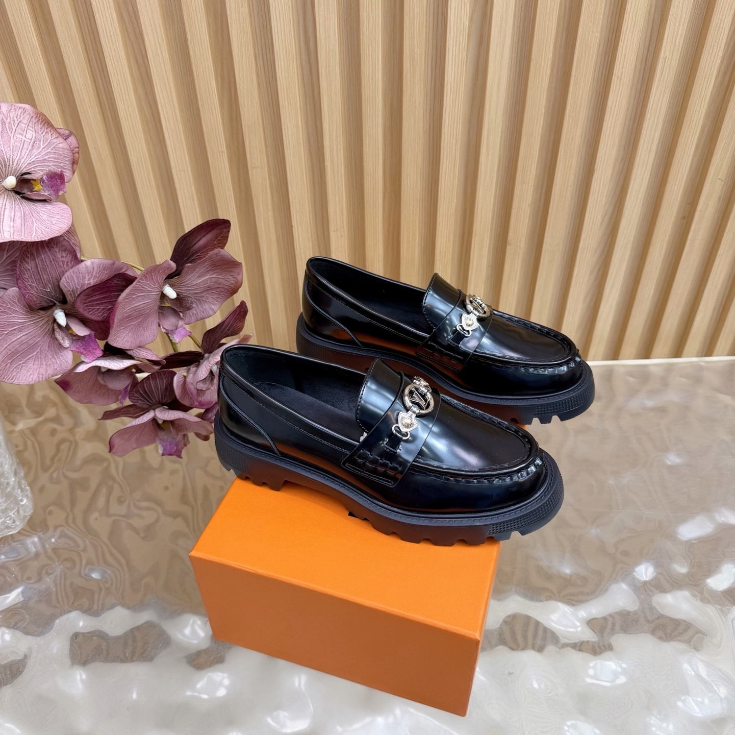 Women’s Luxury Black Chunky Loafers – Shiny Leather Platform Shoes