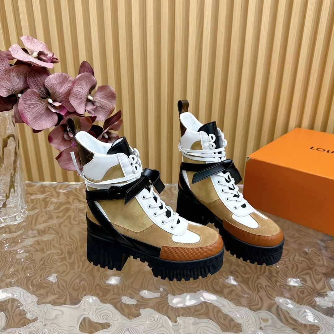 LV Laureate Platform Desert Boots Women's Designer Ankle Boots