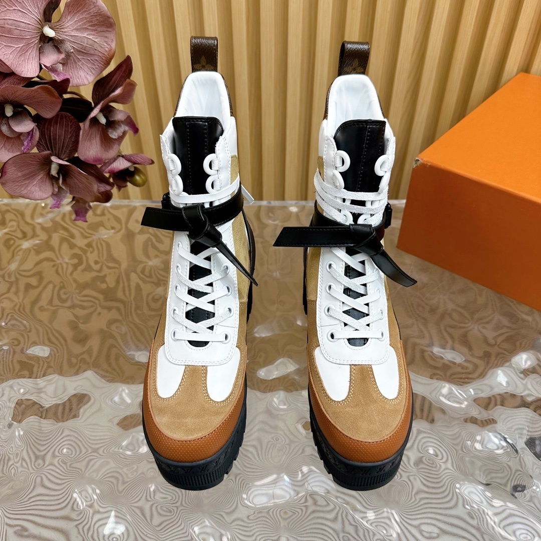 LV Laureate Platform Desert Boots Women's Designer Ankle Boots