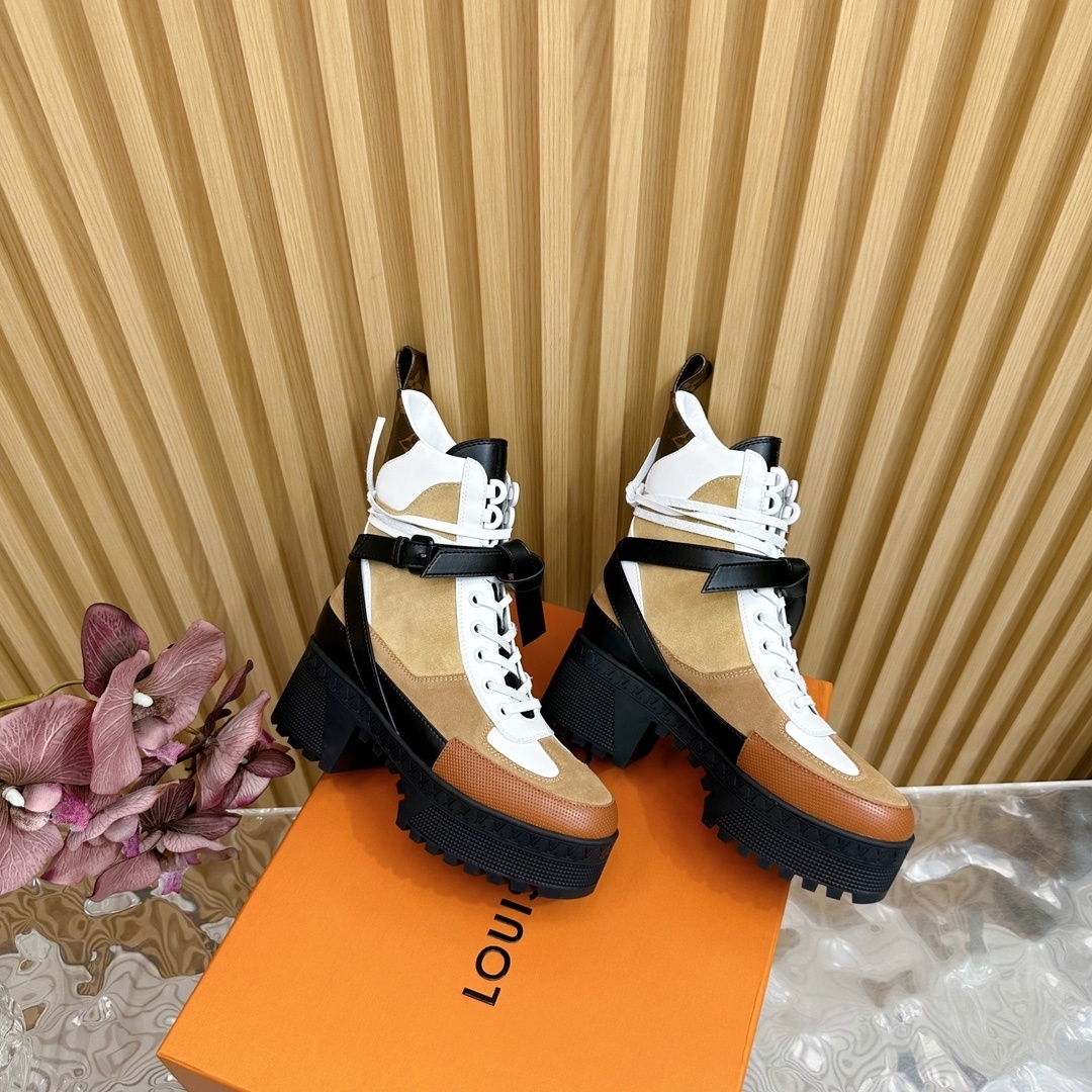 LV Laureate Platform Desert Boots Women's Designer Ankle Boots