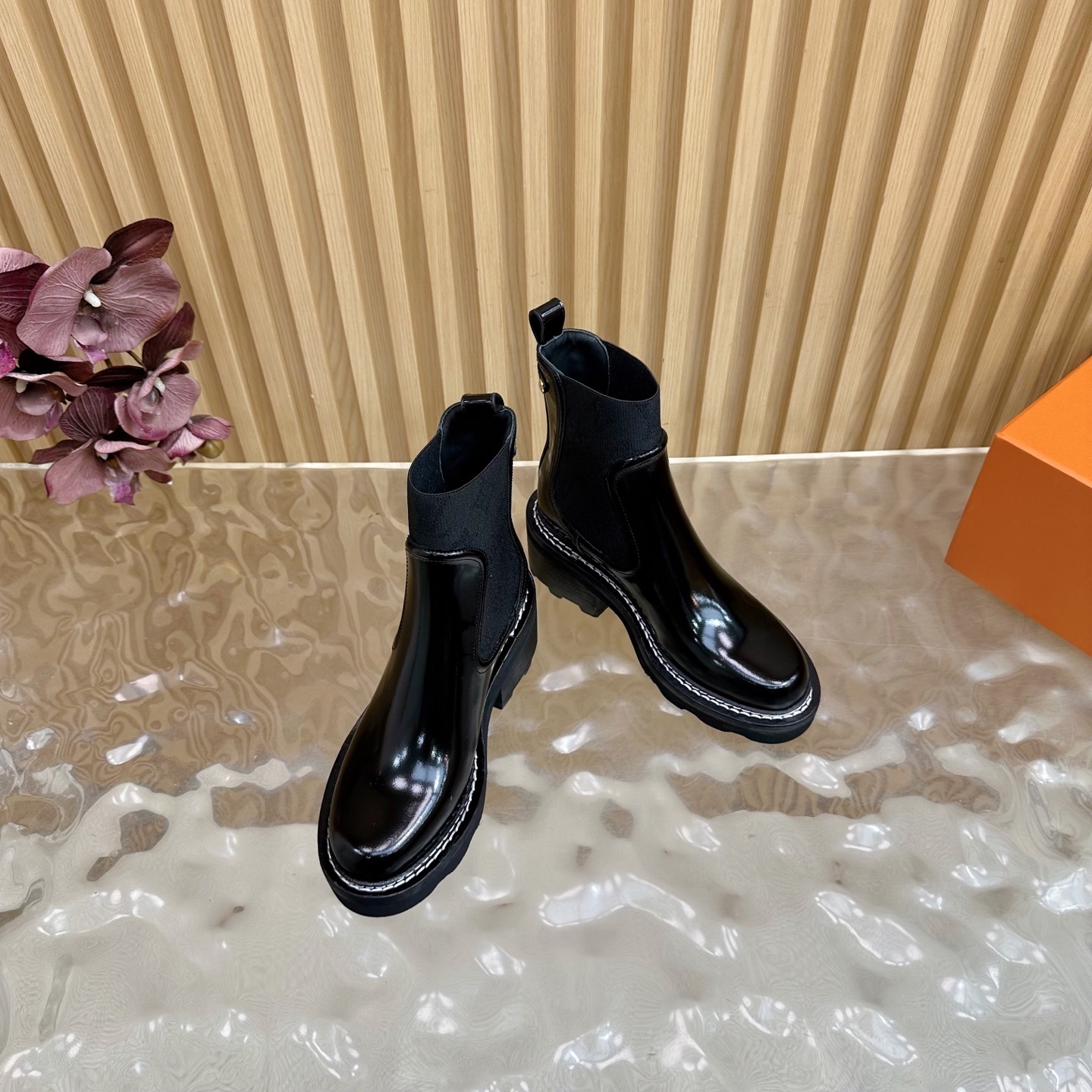 Women's Glossy Black Chunky Chelsea Boots - Patent Leather Platform