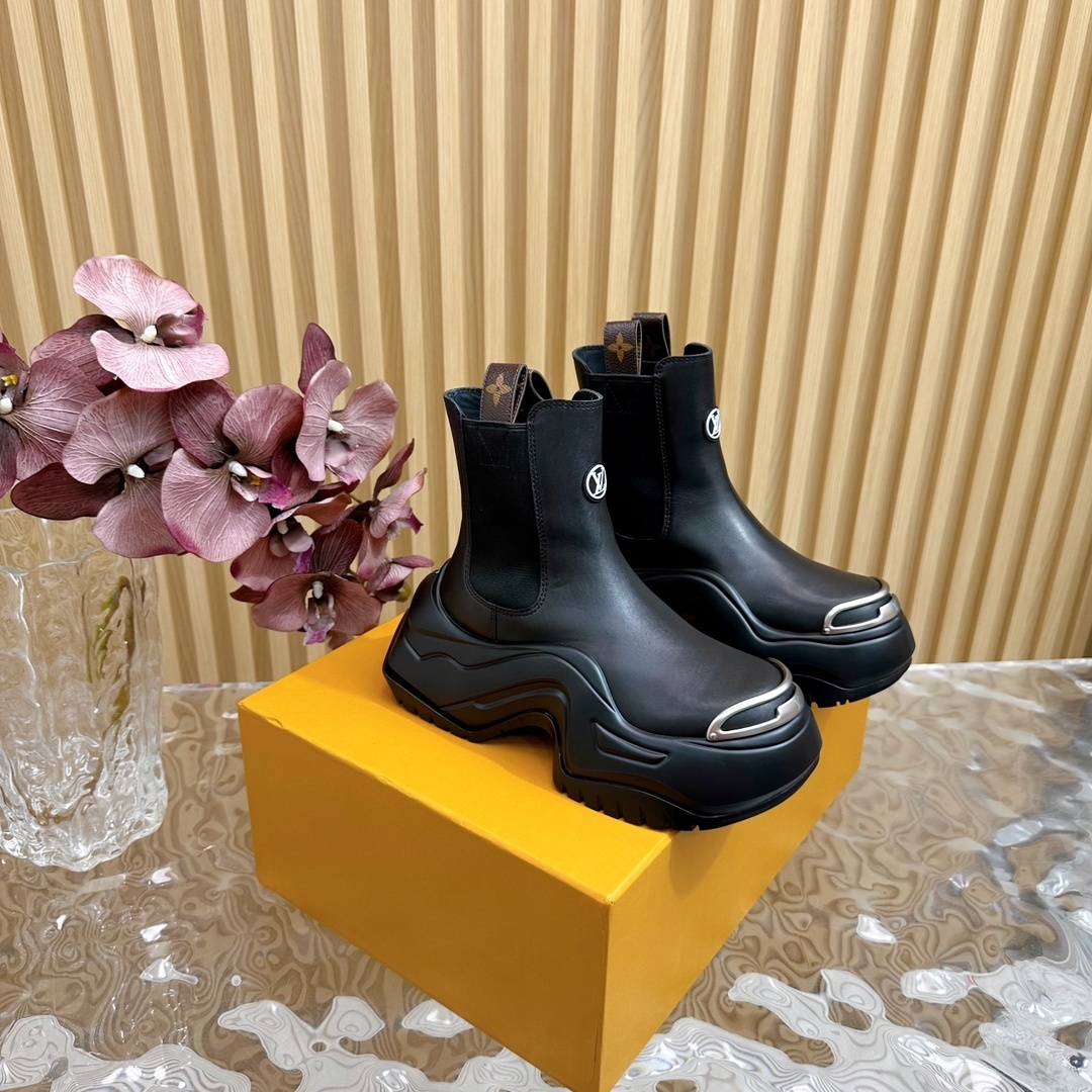 Louis Vuitton Black Leather Pillar Ankle Boots with Platform Sole