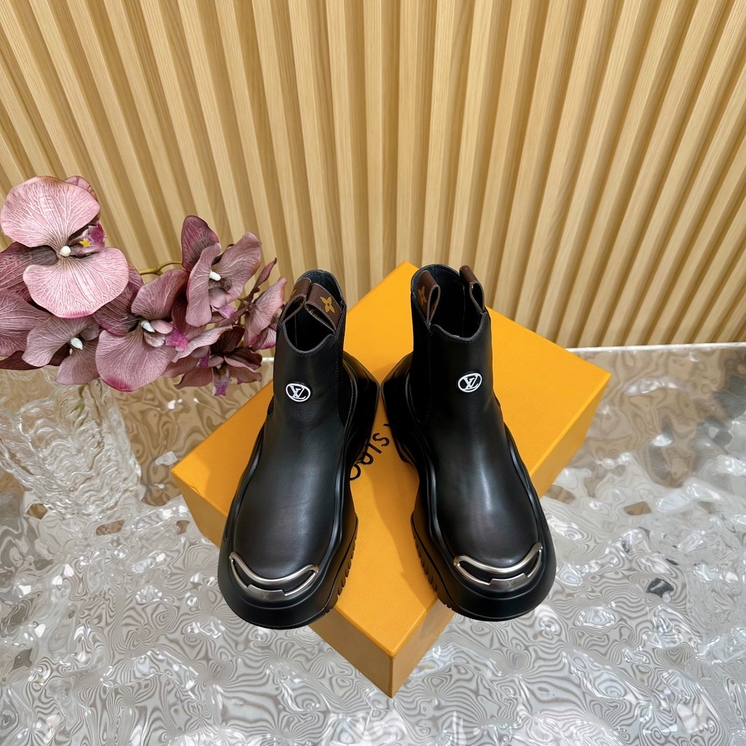 Louis Vuitton Black Leather Pillar Ankle Boots with Platform Sole