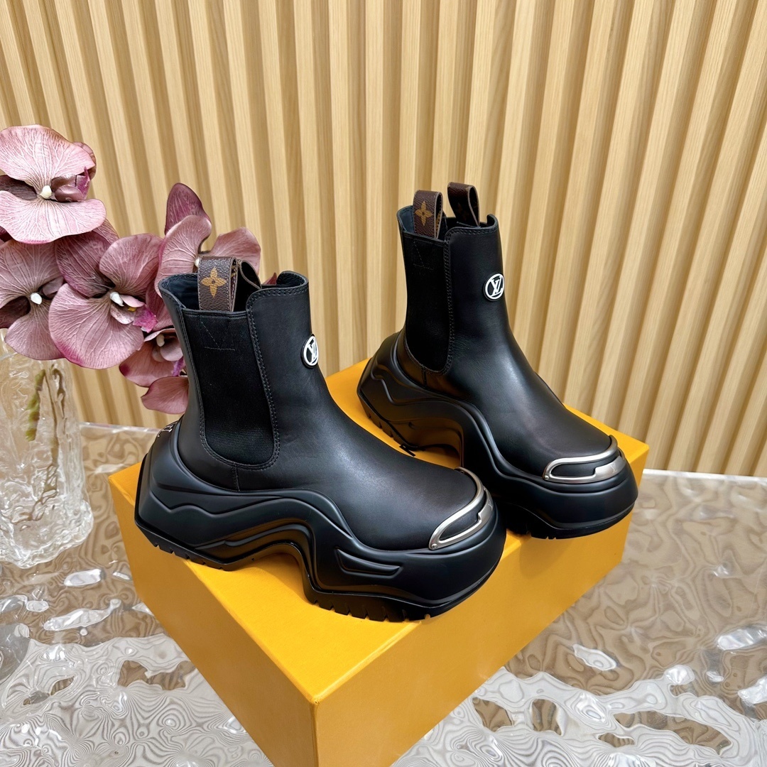 Louis Vuitton Black Leather Pillar Ankle Boots with Platform Sole