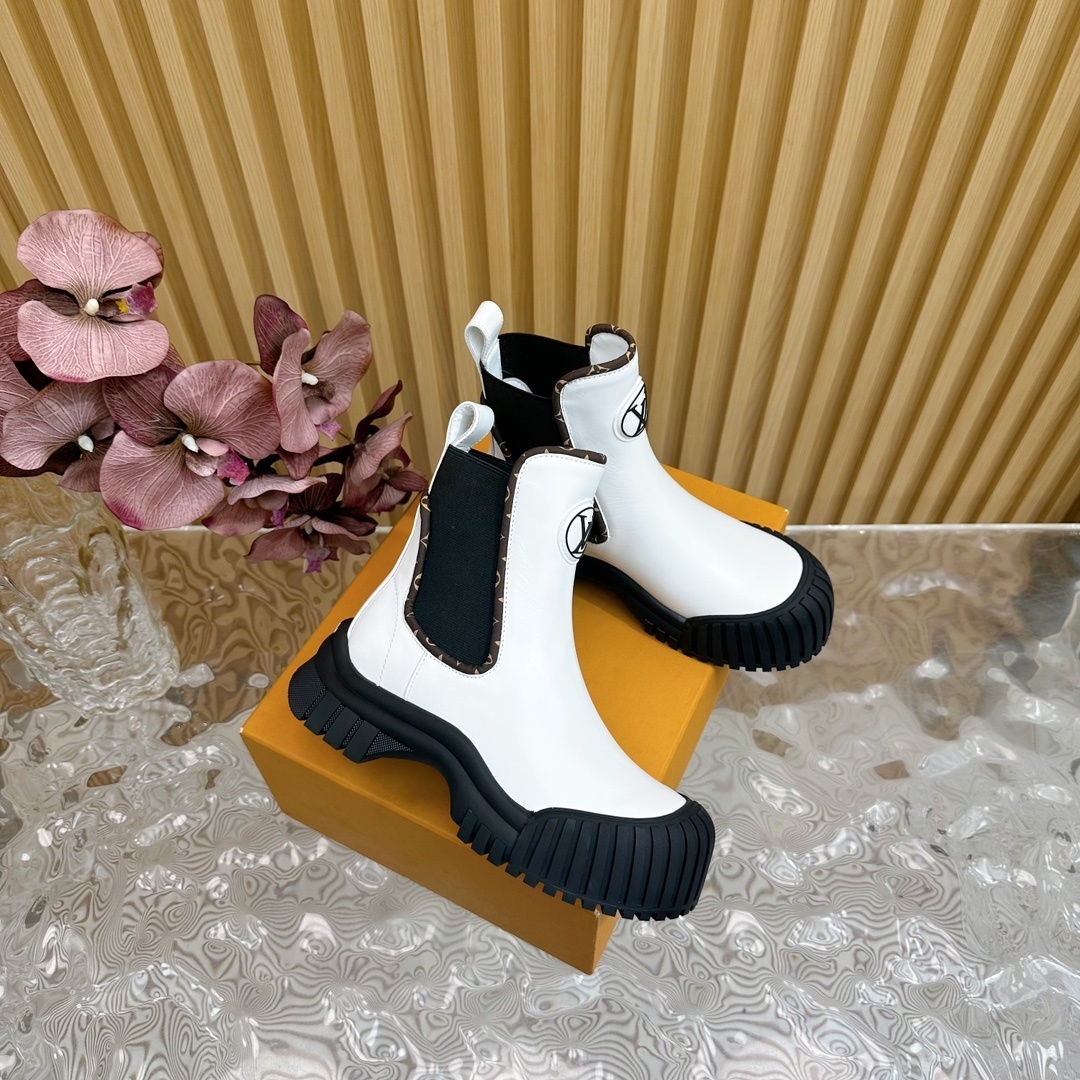 LV Women's White Leather Platform Chelsea Boots with Monogram Trim