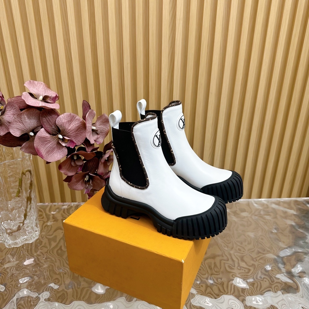 LV Women’s White Leather Platform Chelsea Boots with Monogram Trim