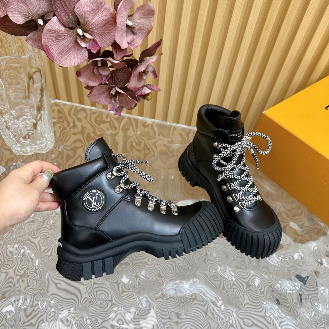 Louis Vuitton Territory Flat Ranger Boots - Premium Black Leather