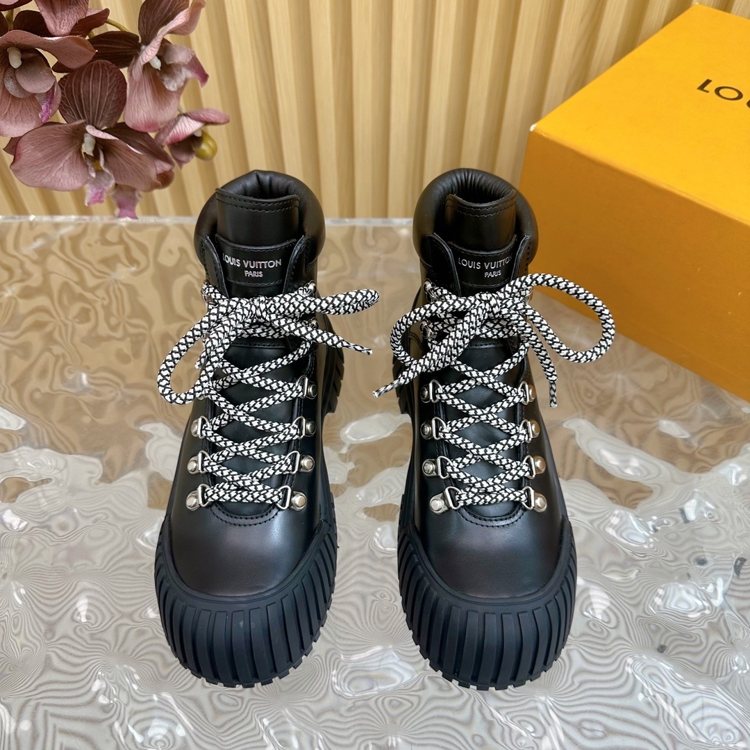 Louis Vuitton Territory Flat Ranger Boots - Premium Black Leather