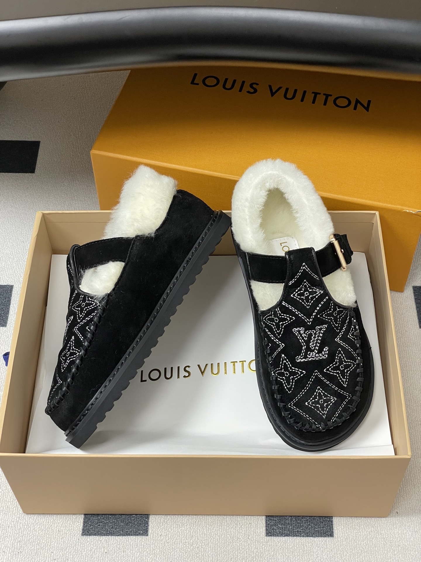 LV Paseo Comfort Flat Loafer - Black Monogram Suede & Shearling