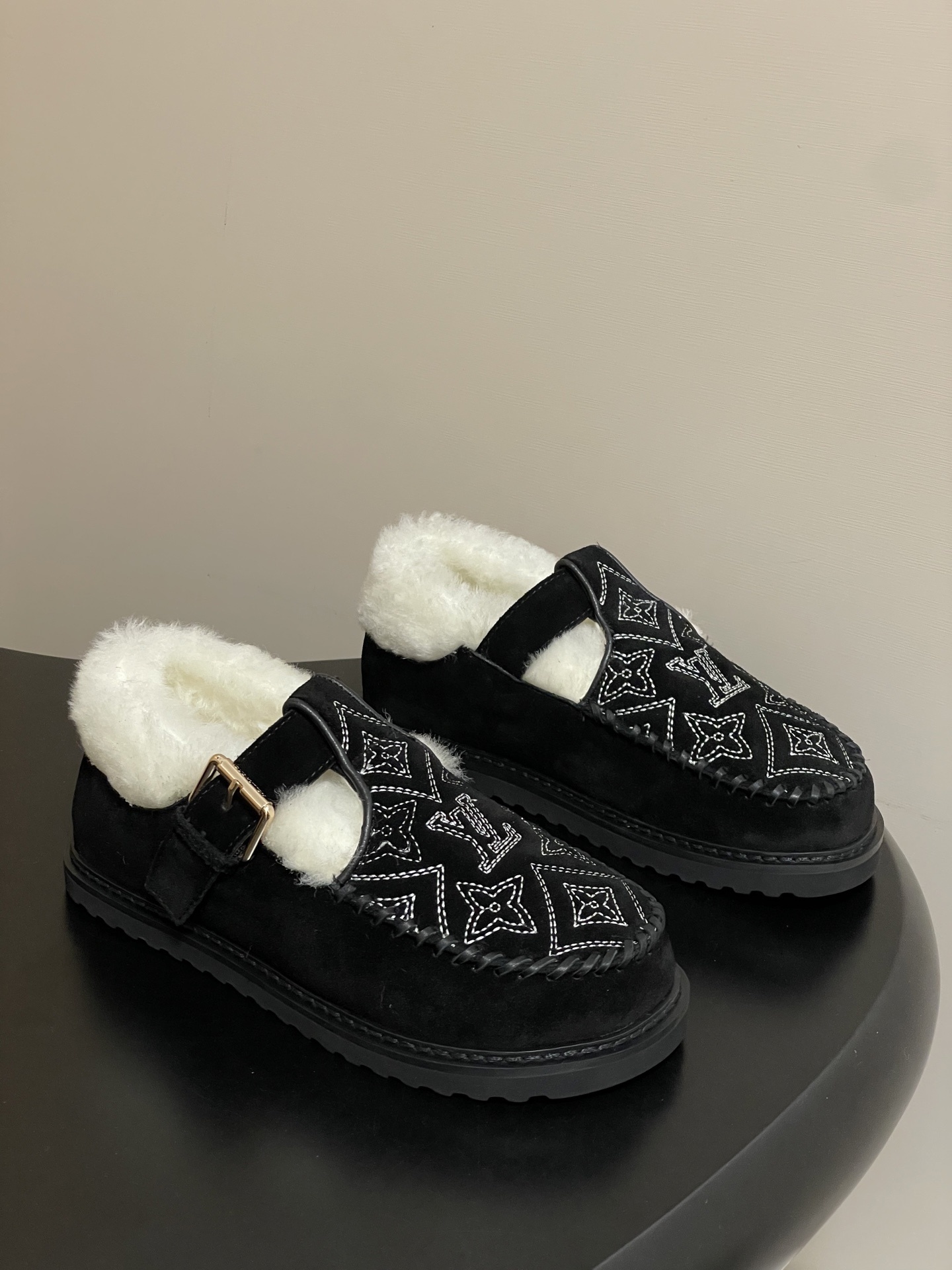 LV Paseo Comfort Flat Loafer – Black Monogram Suede & Shearling