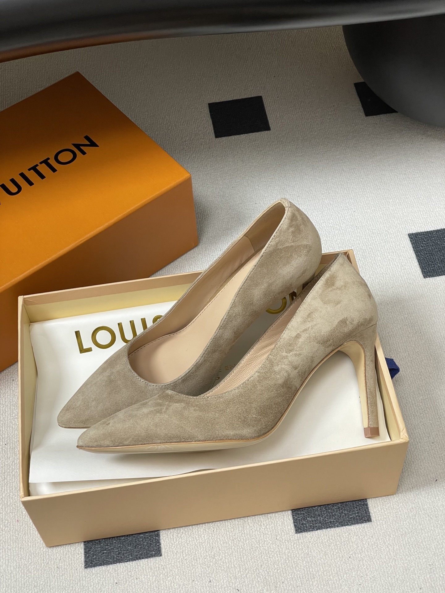 Elegant Beige Suede Pointed Toe Stiletto Pumps - Classic Heels