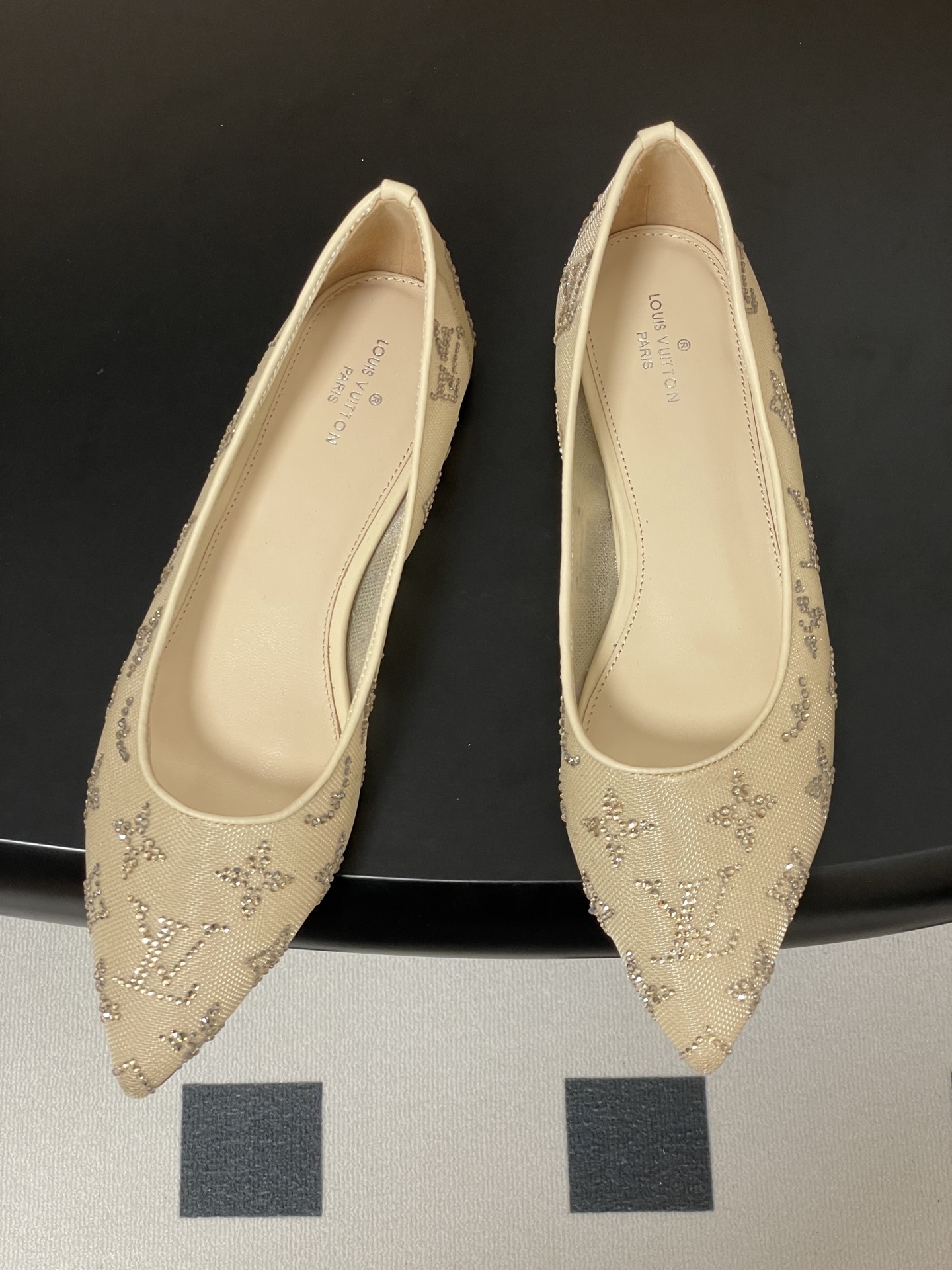 Luxury Rhinestone Mesh Pointed Toe Ballerina Flats - Beige