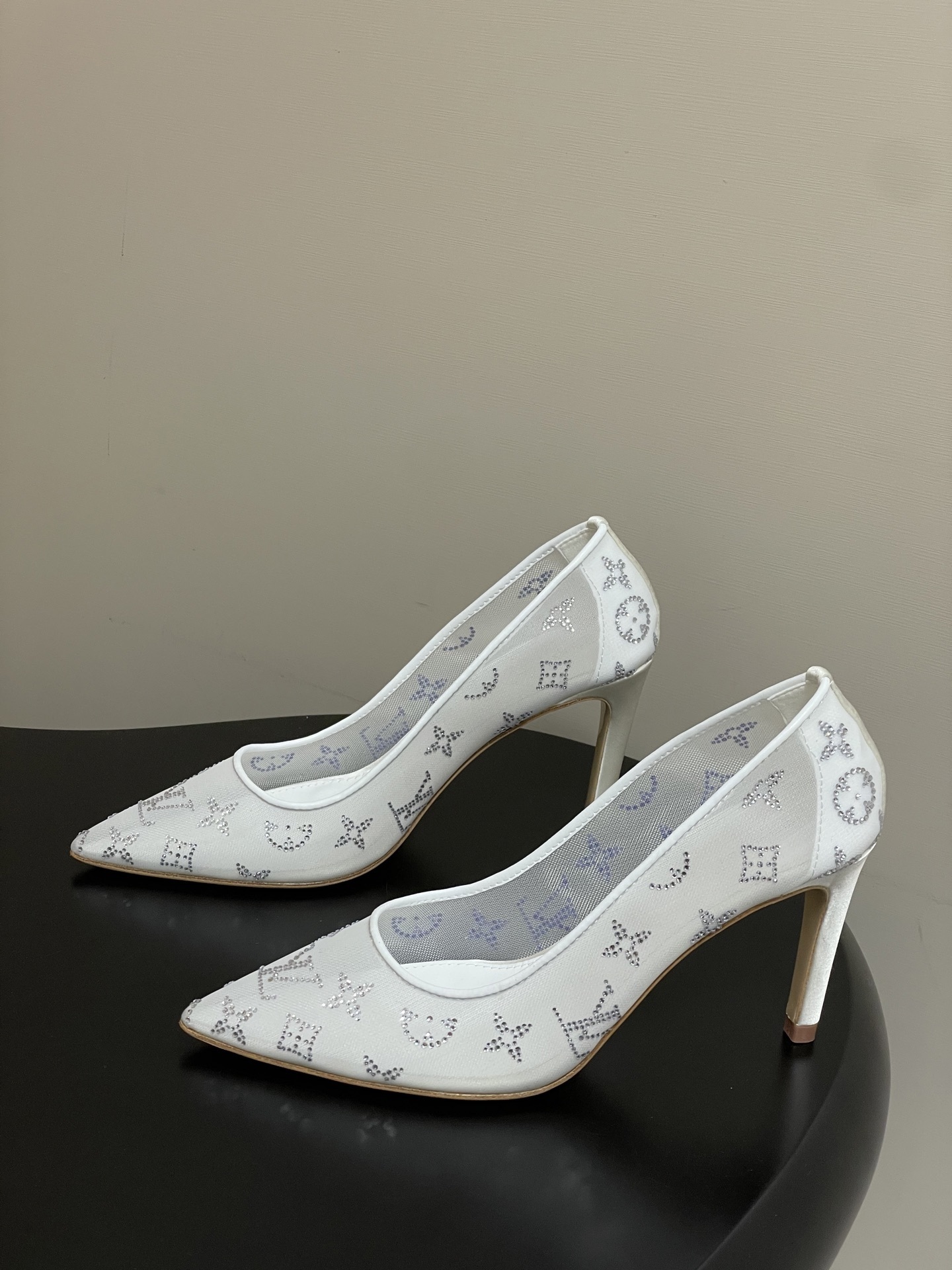 Luxury White Rhinestone Mesh Pointed Toe Pumps - Stiletto High Heels