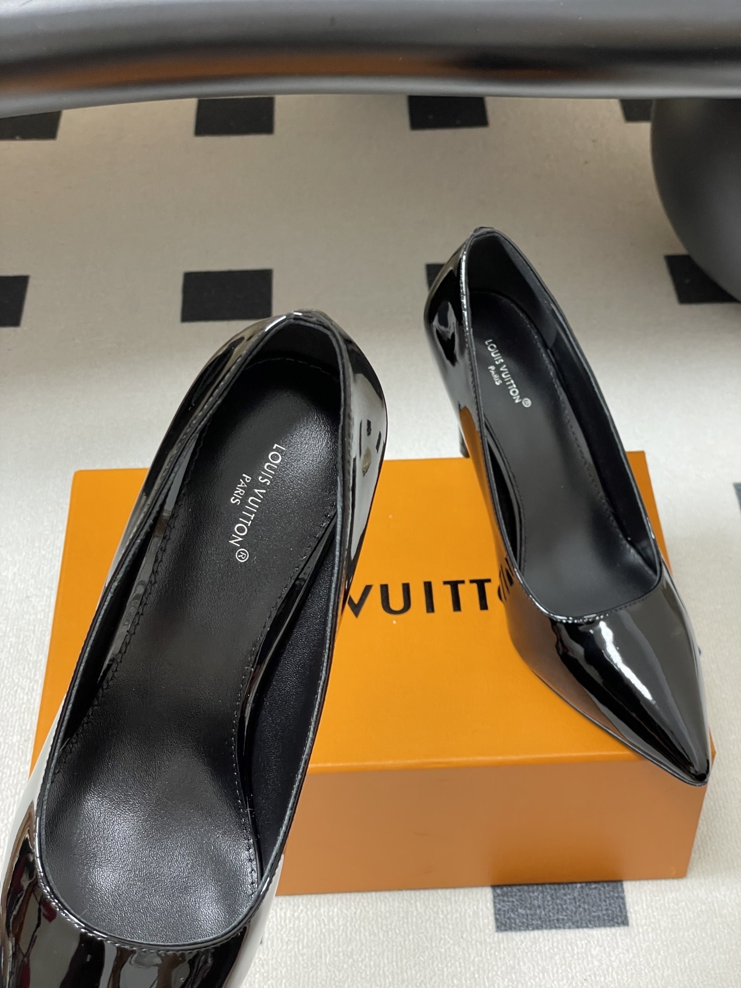 Elegant Black Patent Leather Pointed Toe Stiletto Heel Pumps