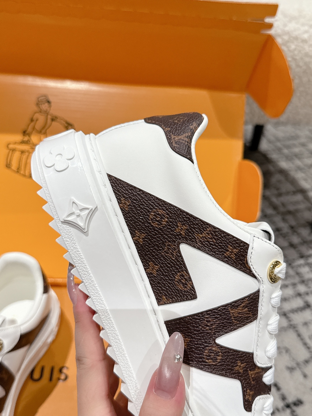 Louis Vuitton White Leather Sneakers with Monogram Canvas Accents