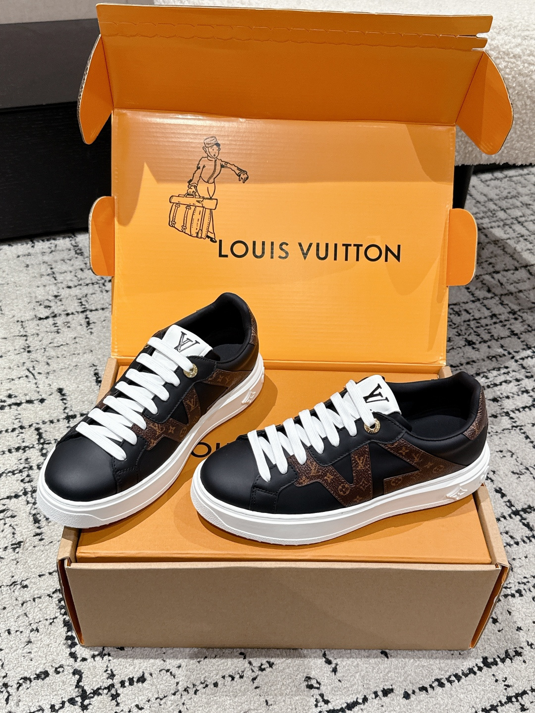 Louis Vuitton Time Out Sneakers - Black Leather & Monogram Canvas
