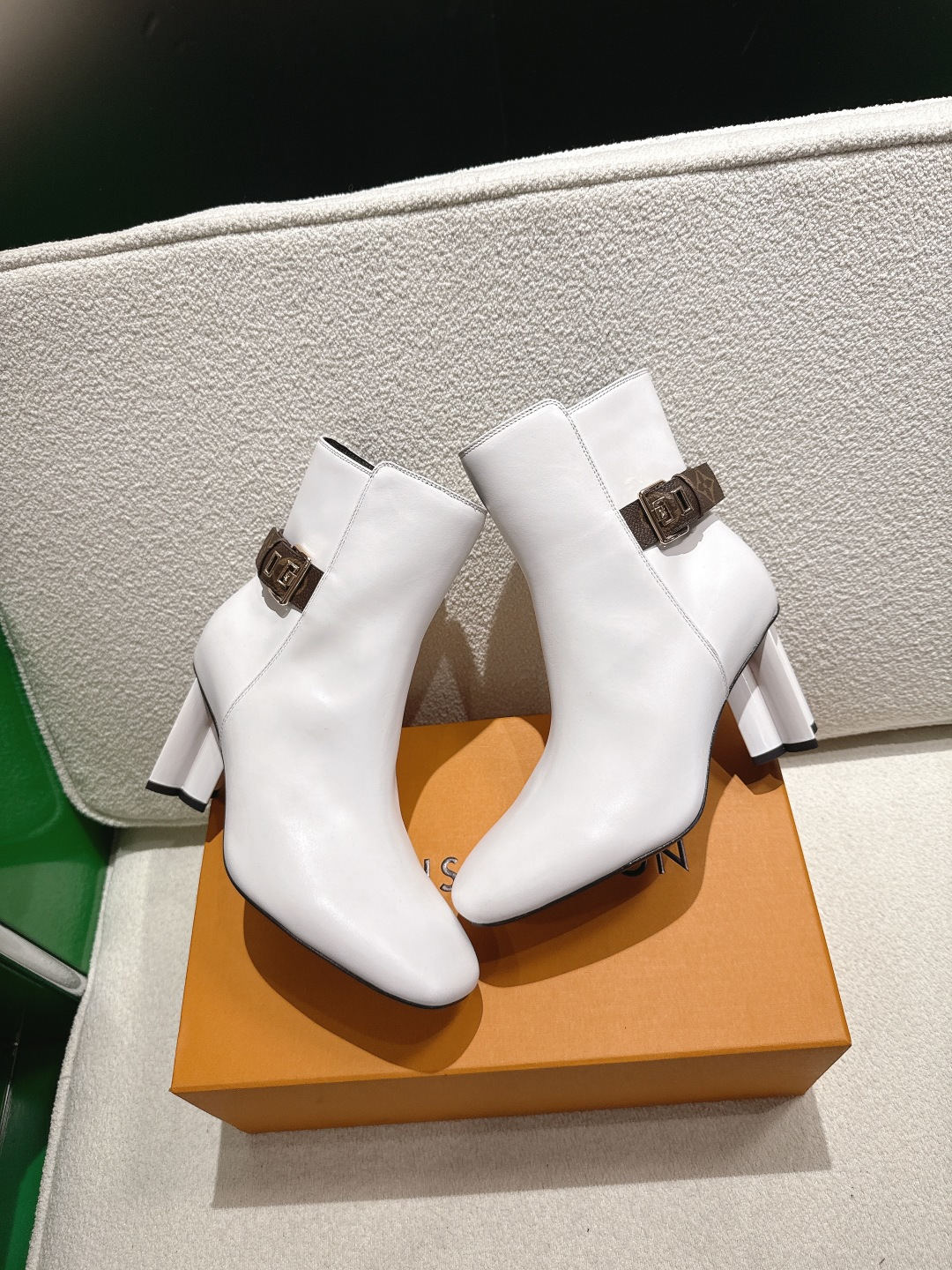 Elegant White Leather Ankle Boots for Women - Chic Side Zip Booties