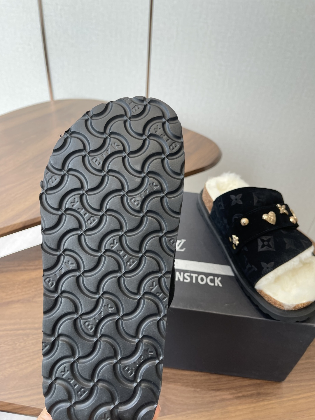 Louis Vuitton Monogram Black Suede Shearling Comfort Flat Sandals