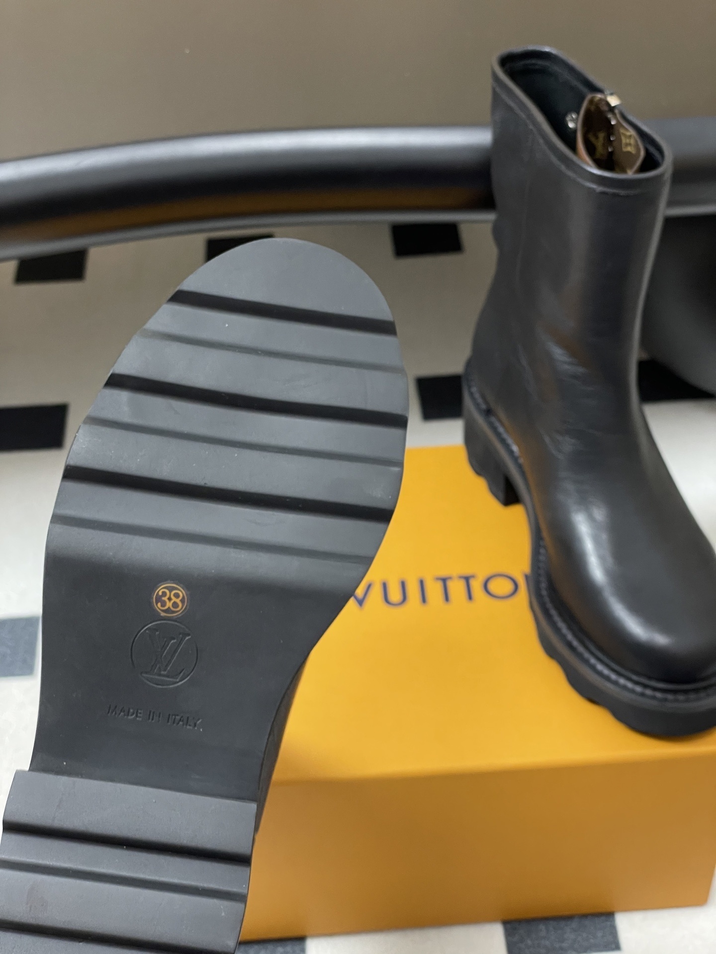 Louis Vuitton Black Grained Leather Discovery Ankle Boots