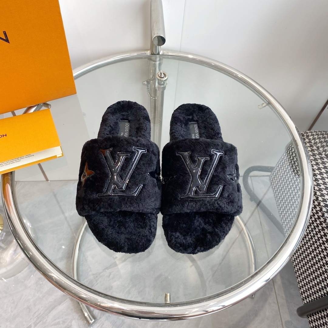 Louis Vuitton Black Shearling Fur Slides – Cozy LV Designer Mules