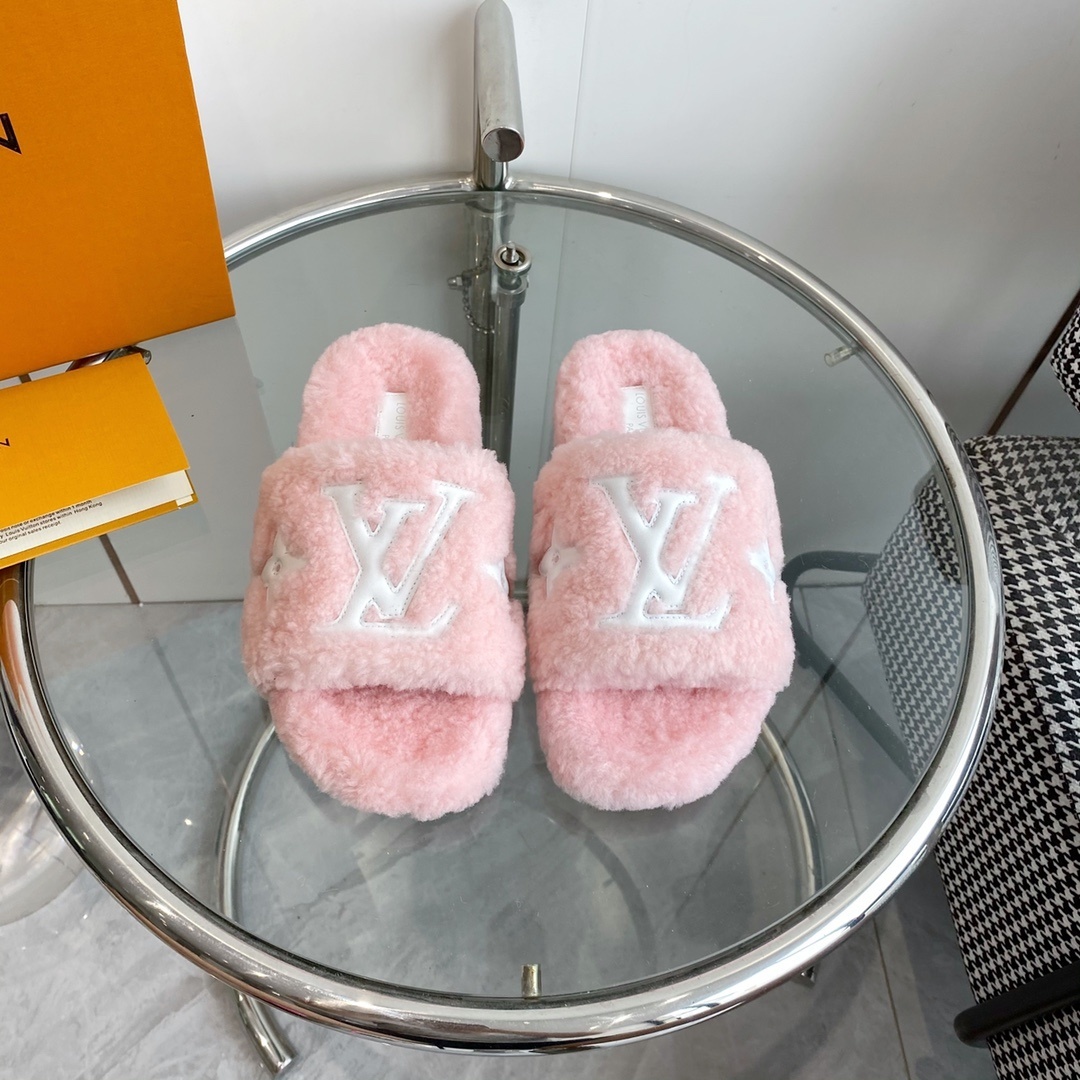 Louis Vuitton Pink Shearling Slides – Luxury LV Comfort Slippers