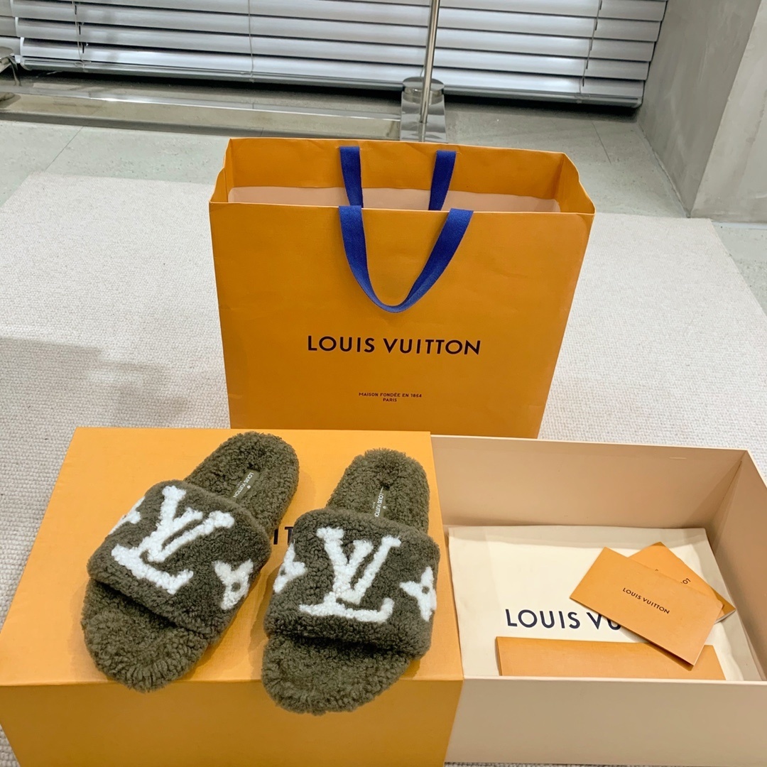 Louis Vuitton Monogram Shearling Slippers – Khaki Green Luxury Slides