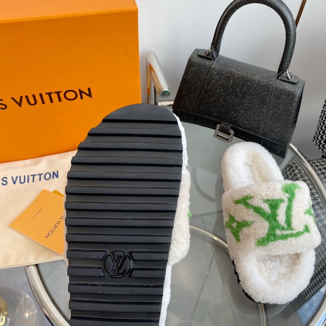 Louis Vuitton Shearling Monogram Slides - White & Green Luxury