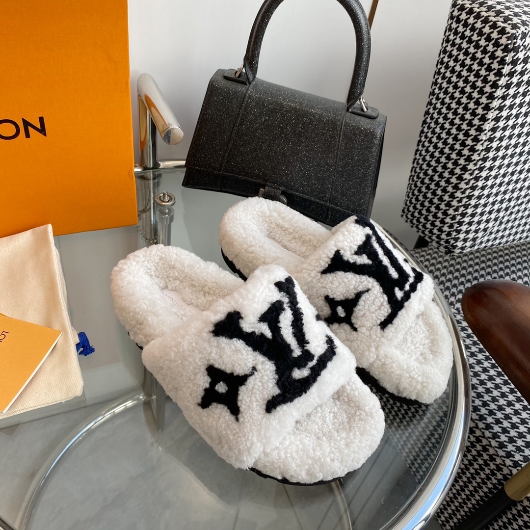 Luxury Women's Faux Fur Monogram Slippers - Cozy White Slides