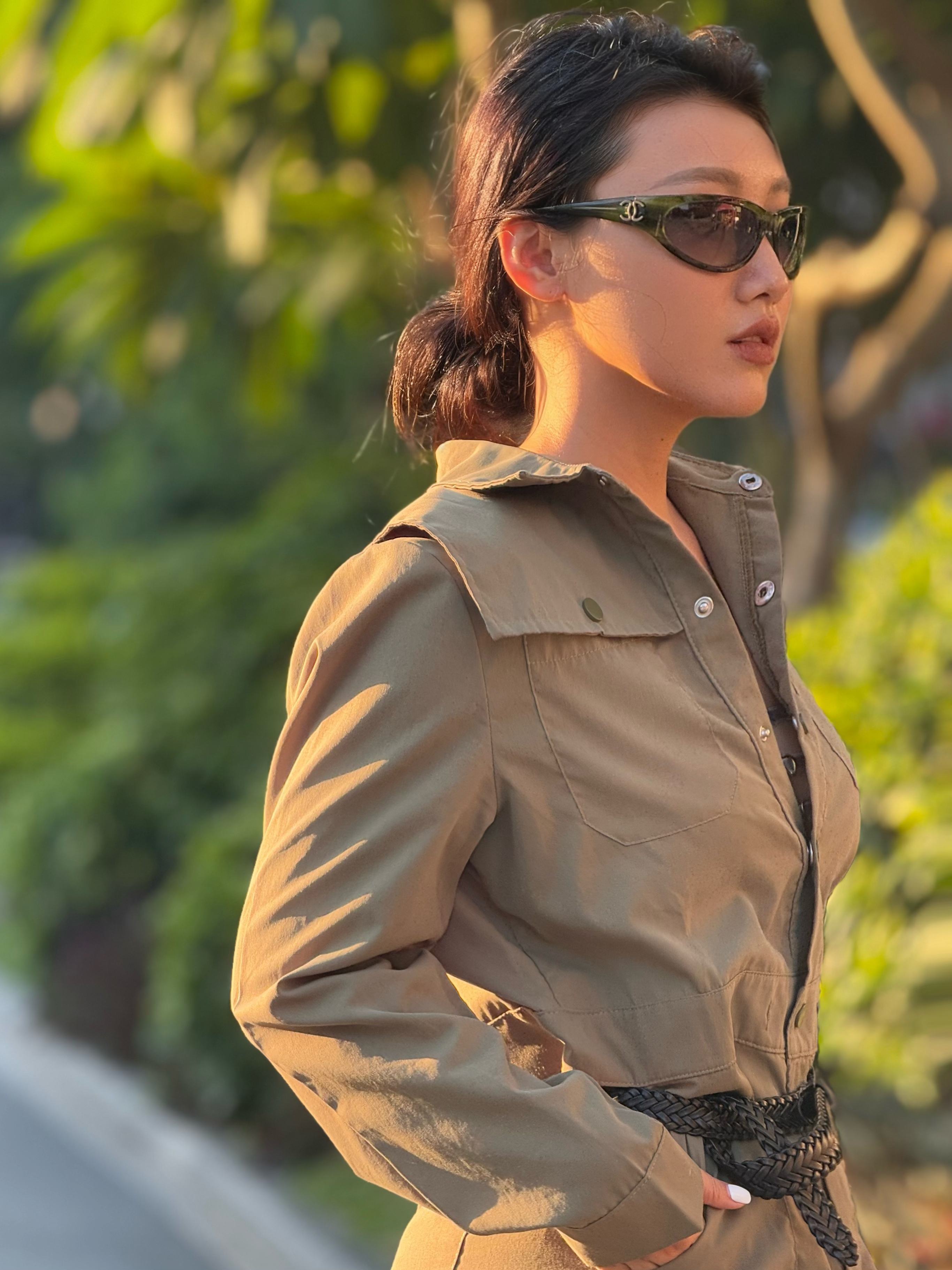 Women’s Chic Khaki Utility Jumpsuit – Long Sleeve Military Romper