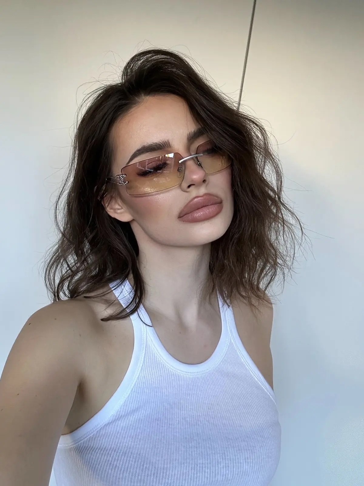 Luxury Chanel Y2K Rimless Sunglasses Rhinestone CC Logo Brown Gradient