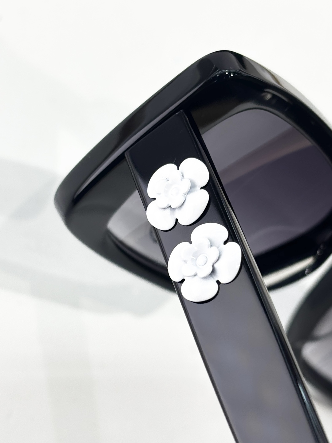 Chanel Luxury Camellia Flower Rectangular Sunglasses - Black