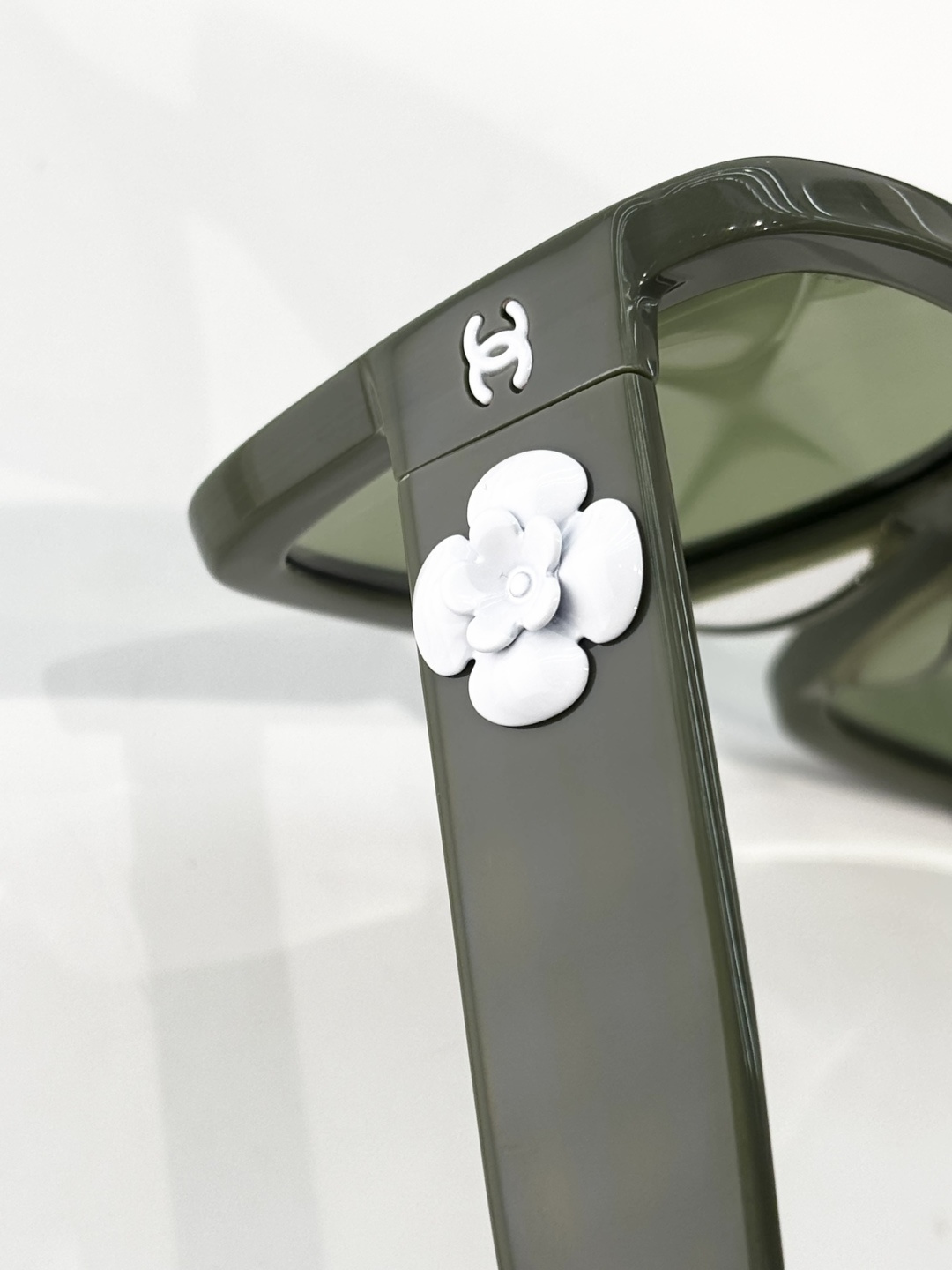 Chanel Square Sunglasses with 3D Camellia Detail - Luxury Eyewear