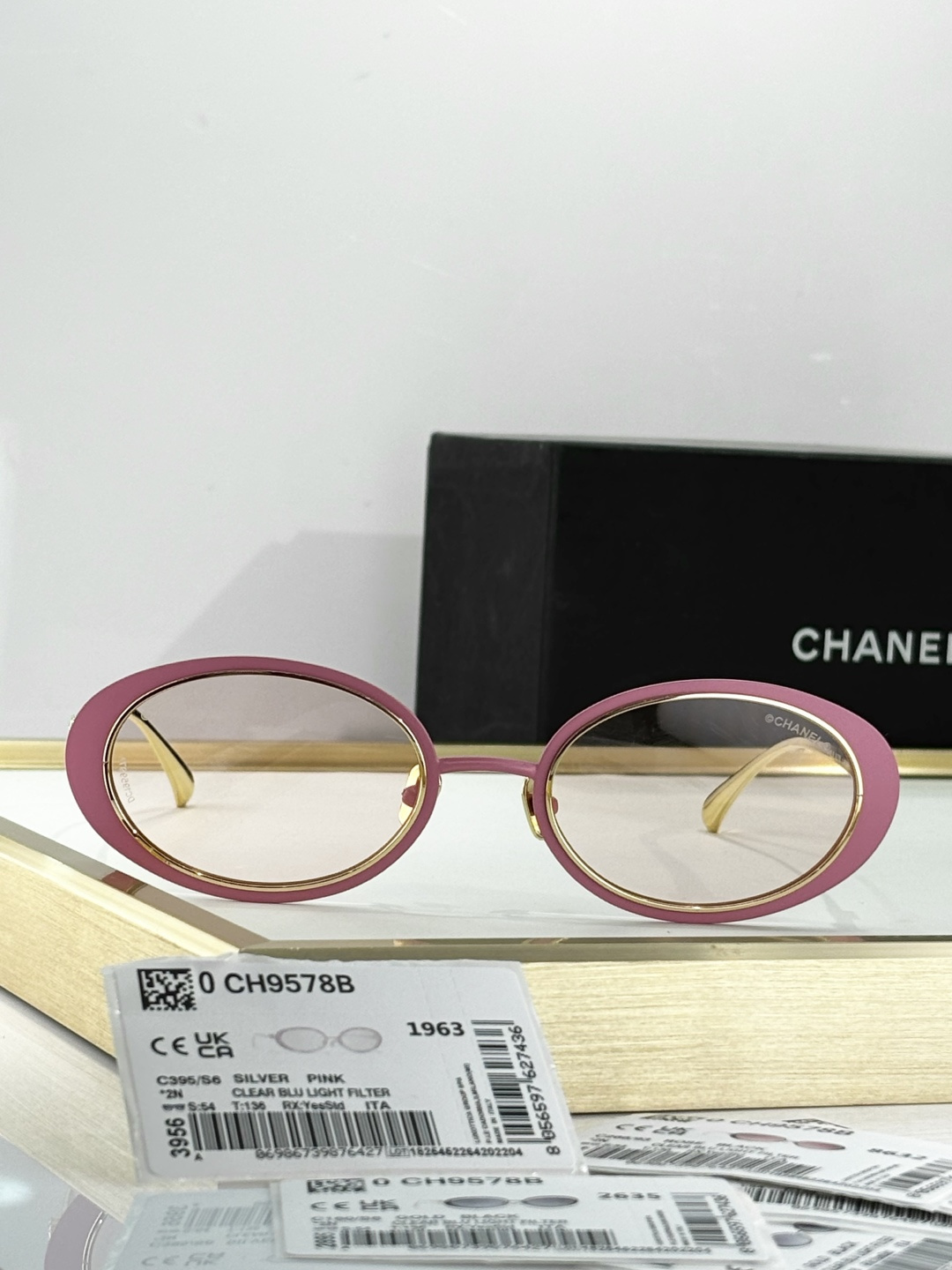 Chanel CH9578B Luxury Oval Sunglasses – Elegant Designer Eyewear