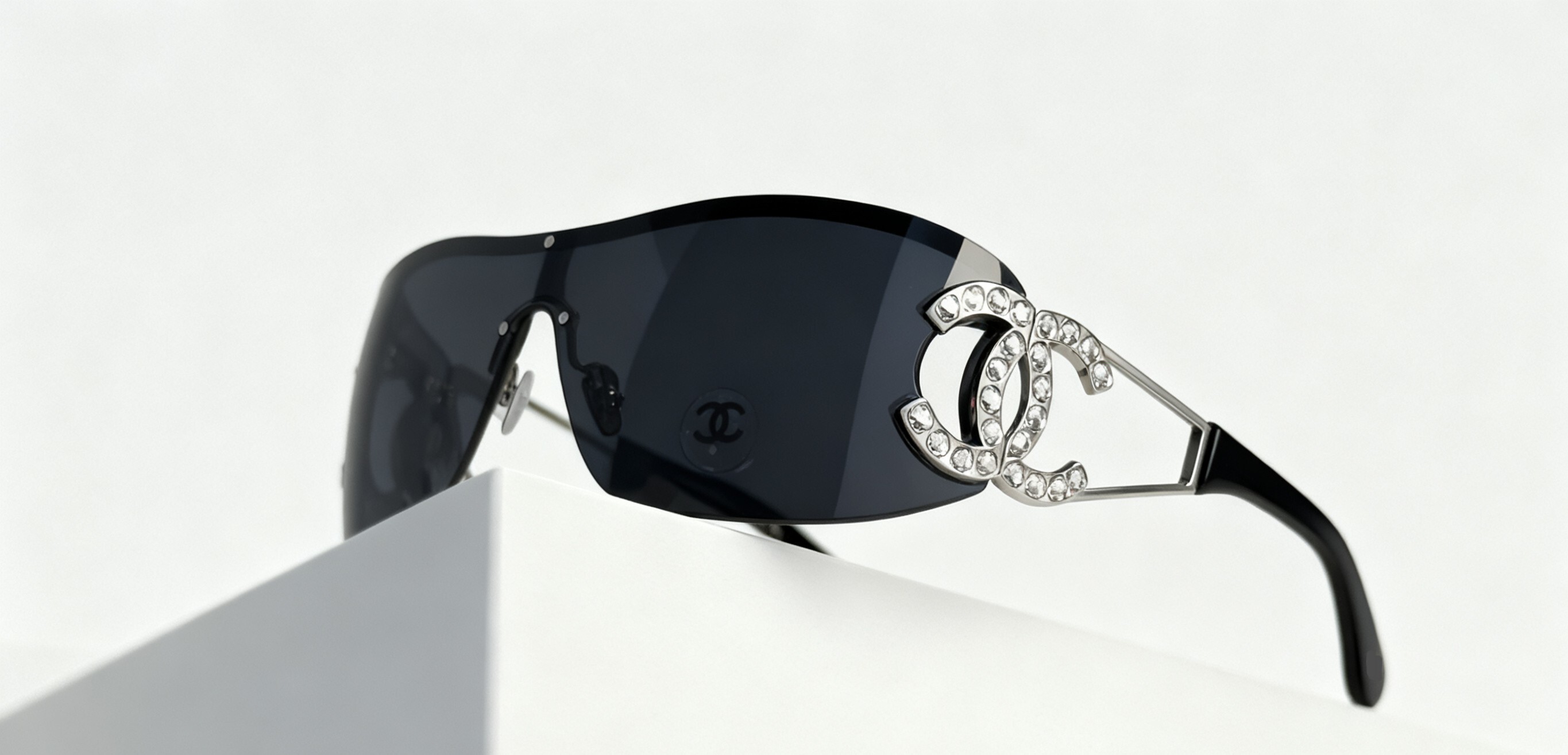 Luxury Shield Sunglasses with Crystal CC Logo - Elegant Black